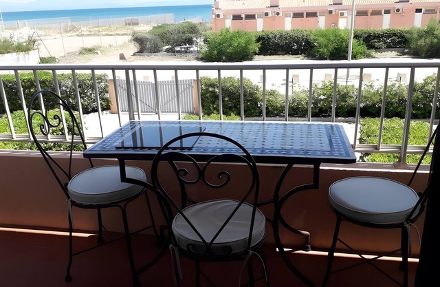 Apartment 'Vue Mer' with Sea View
