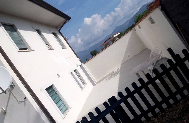 Apartment with garden 2 km from the center of Latina