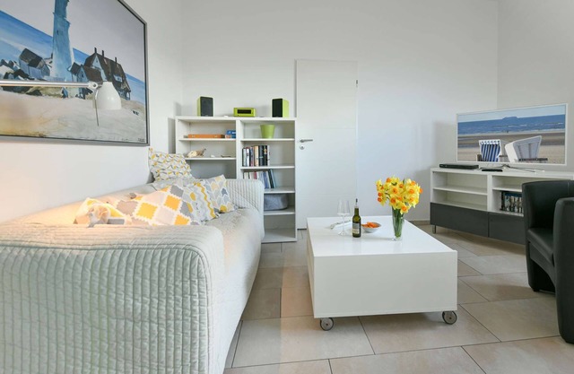 Apartment with sea view!