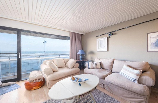 Apartment with sea-view from terrace