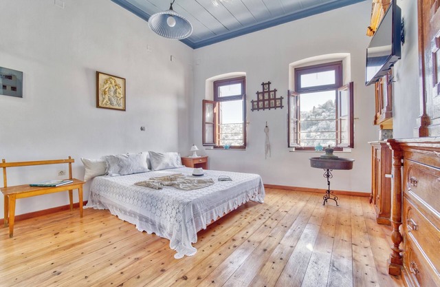 Apartment with sea view