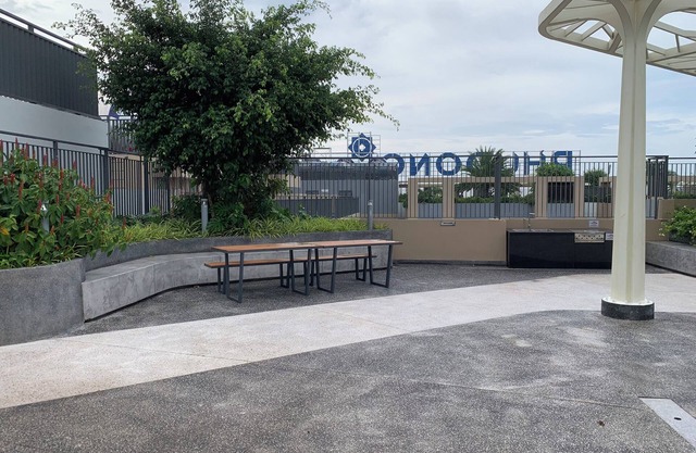 Apartment with two bedroooms and free for gym and pool