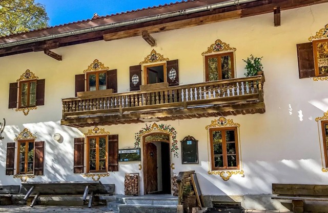 Apartment 'Wohnung 8' with Shared Terrace and Wi-Fi