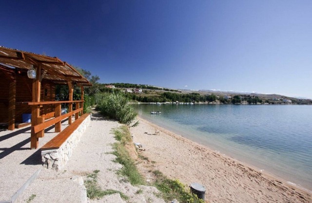 Apartment Zdrave - near beach: A7(5+1) - Vlasici, Island Pag, Croatia