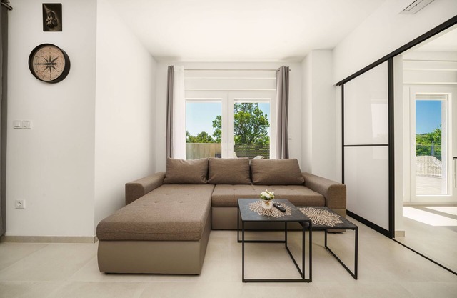Apartments Fortis (98611-A1) - Drage