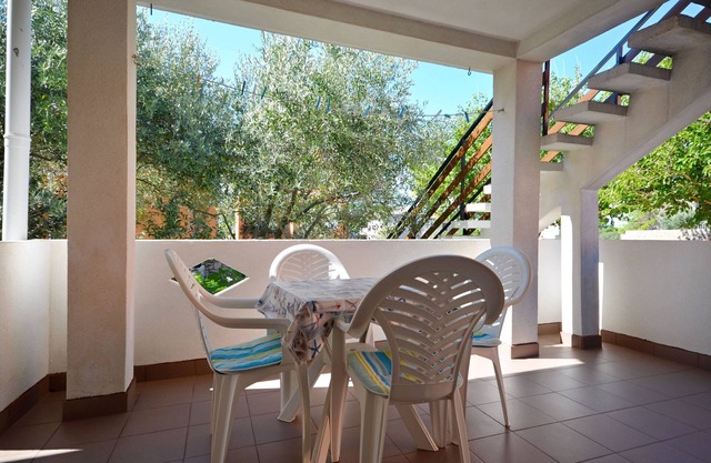 Apartments Tome (13701-A2) - Povljana - island Pag