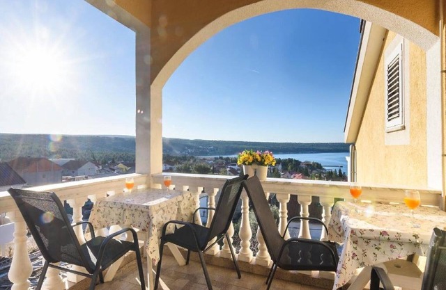 Apartments Milic - Twin Room 1 - 2