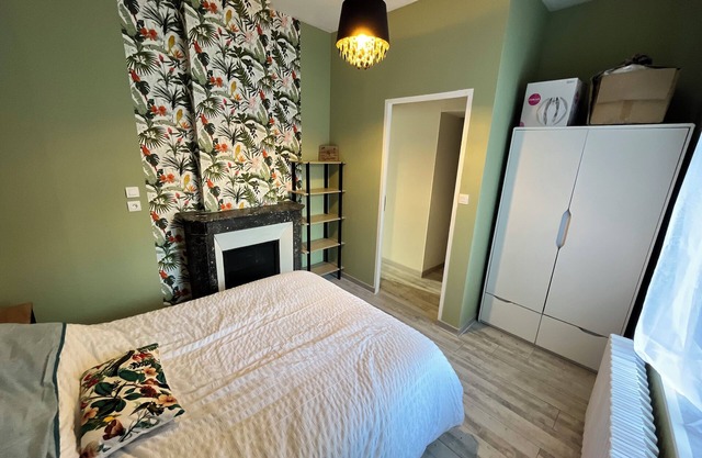 Appartement de Plein Pieds Dans une Maison de Maître Piscine Jacuzzi Extérieur