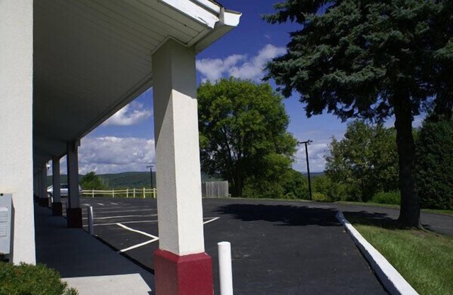 Appalachian Motel