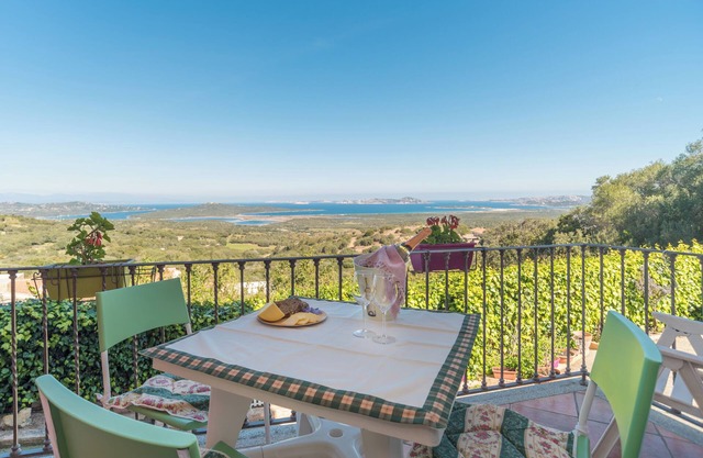 'Appartamento di Molly' with a view of the Archipelago, Balcony & Wi-Fi