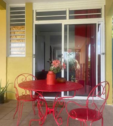 Appartement cosy avec jacuzzi à Petit-Bourg 80 m²