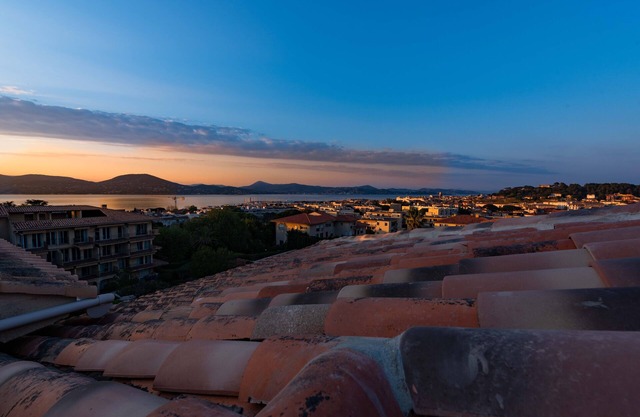 Appartement en Duplex proche du village/walking distance from the village.