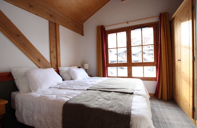 Appartement 3 Pièces Avec Cheminée, ski aux Pieds, Dans Résidence 5