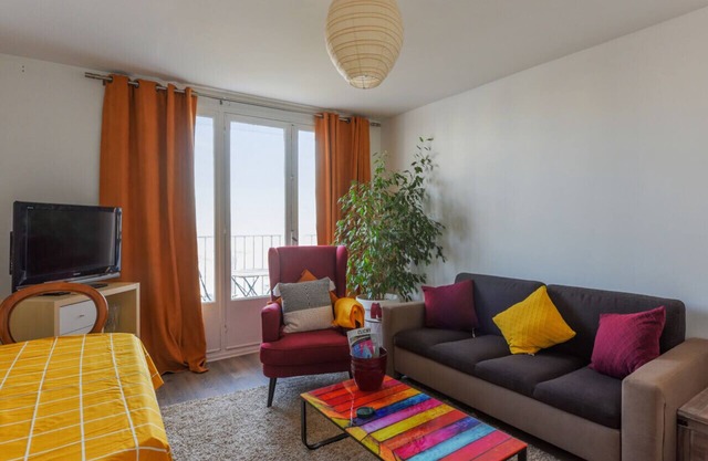 Appartement Jaurès, vue sur la Seine - Welkeys