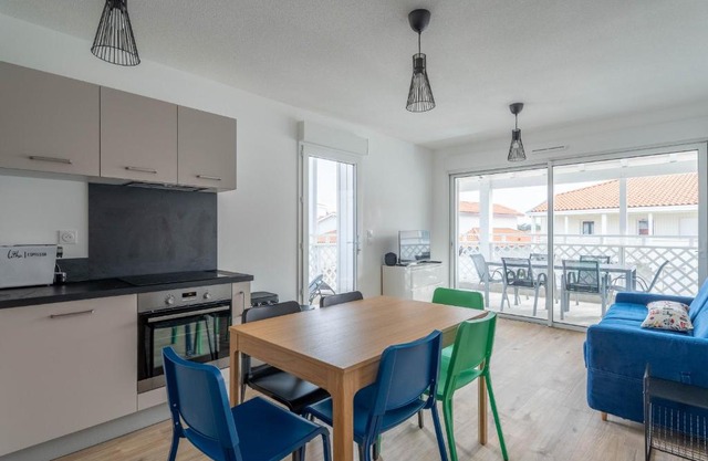 Appartement Neuf 3* à 100m de l'Océan avec Piscine pour 8 Personnes - Ménage Inclus - FR-1-50-113