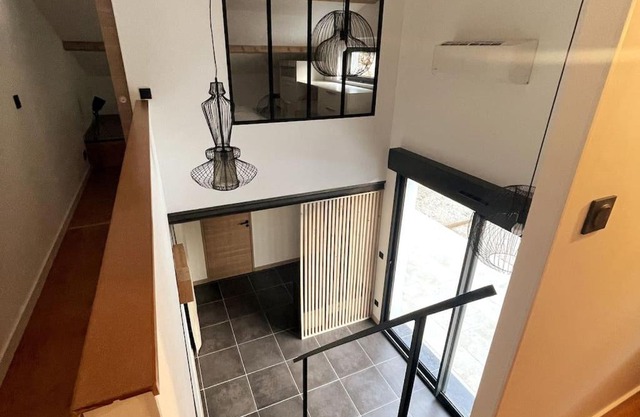 Appartement proche aéroport, Airbus, gare tgv Aix