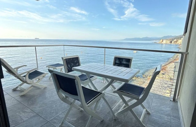 Appartement Situé à 5 Mètres de la mer