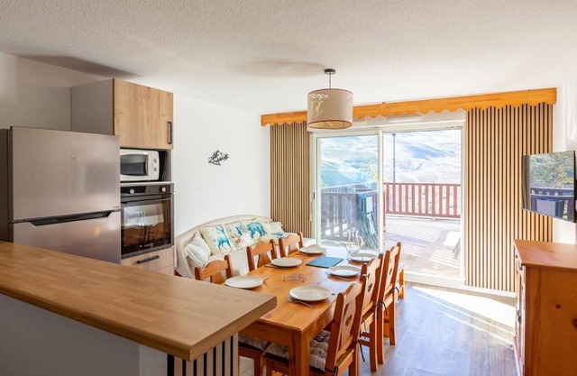 Appartement spacieux 8 pers, Peyragudes, terrasse, parking gratuit, avantages location ski - FR-1-695-44