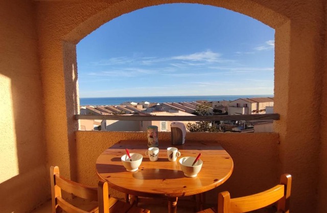 Appartement T2 cabine vue mer - Saint Pierre la Mer 4MED97