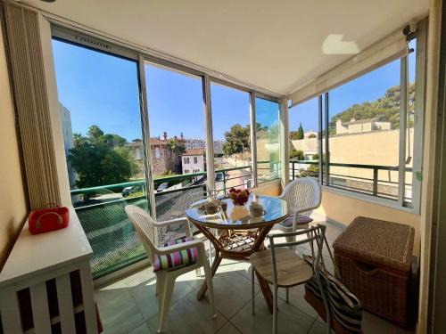 Appartement T2 à Cavalaire, proche plage pour 4 pers, ascenseur inclus - FR-1-226B-242