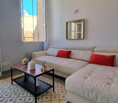 Appartement T3 Duplex sous les Toits de Marseille Panier Vieux Port