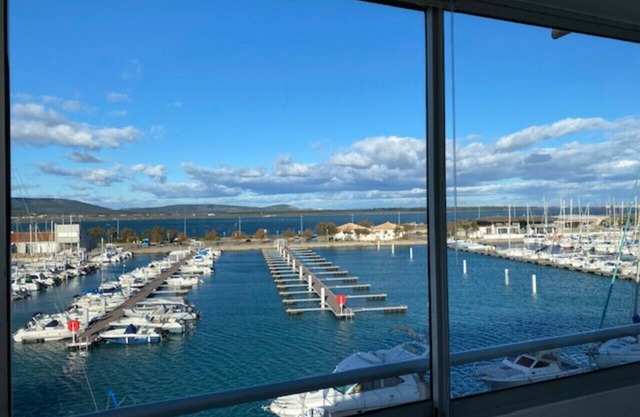 Appartementavec vue sur le Port Près de la Plage