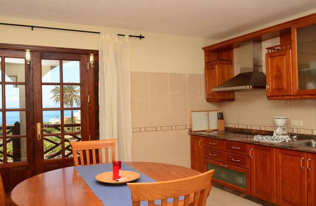 Apt. Heliconia Nº 5