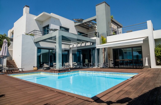 Aqua Villa by ACasaDasCasas