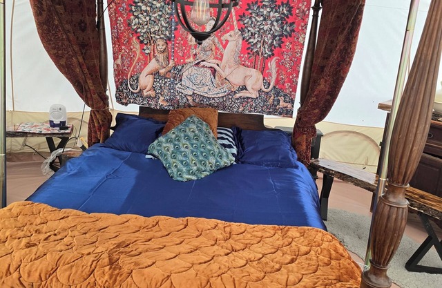 Arabian Nights yurt
