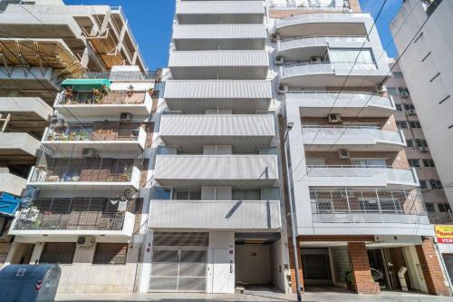 Araoz: New and Vibrant Palermo Building: Your New Home in the Heart of It All