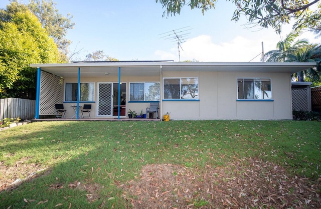 Arcadia - Original Straddie 3 Bedroom Home