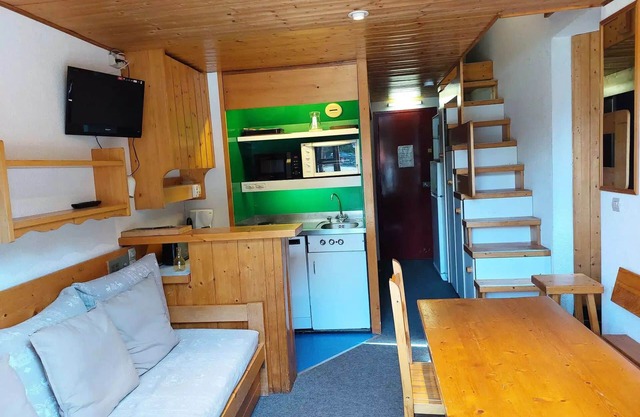 Archeboc Residence - Duplex apartment for 6 people in Arc 1800 near the slopes in the village of Charmettoger
