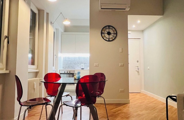 Archimedes 35. One step away from downtown.