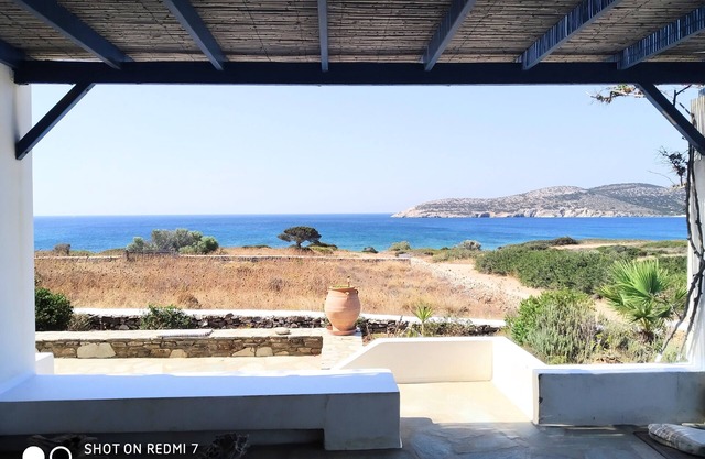 Architect's summer house a few walking meters from the beach