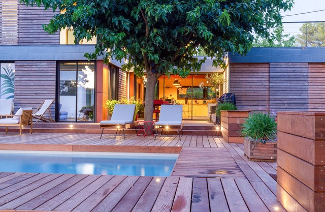 Architect's villa with swimming pool in Cabriès (10km from Aix-en-Provence)