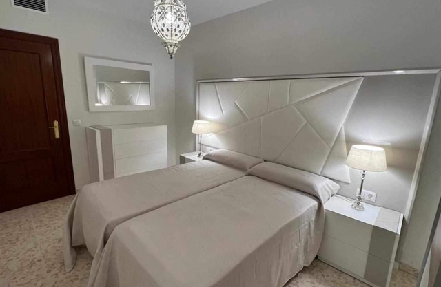 AREVALO CENTER APARTMENT Free parking