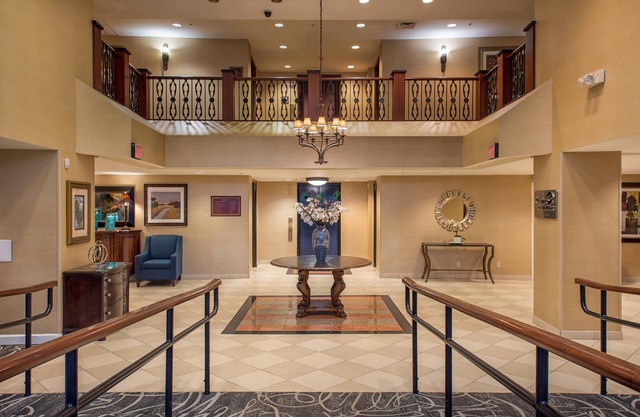 Arlington Court Suites, a Clarion Collection Hotel