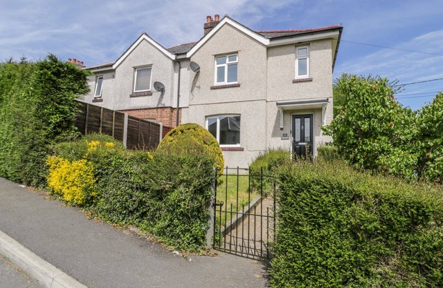 ARNANT, family friendly, character holiday cottage in Dolgellau