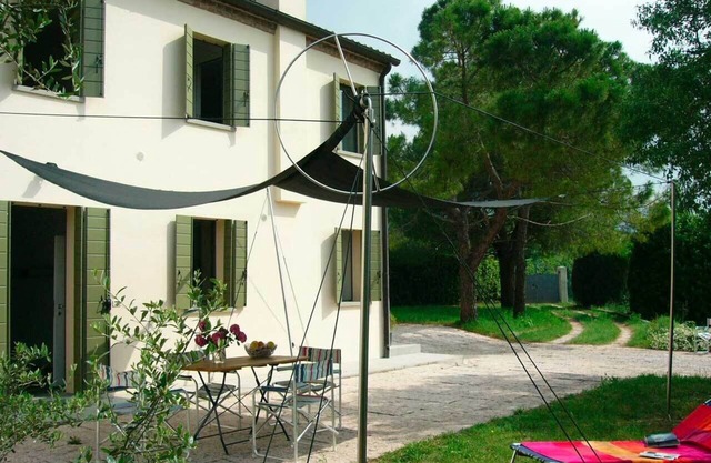 Arqua Petrarca: House with great garden and a fine view of the country