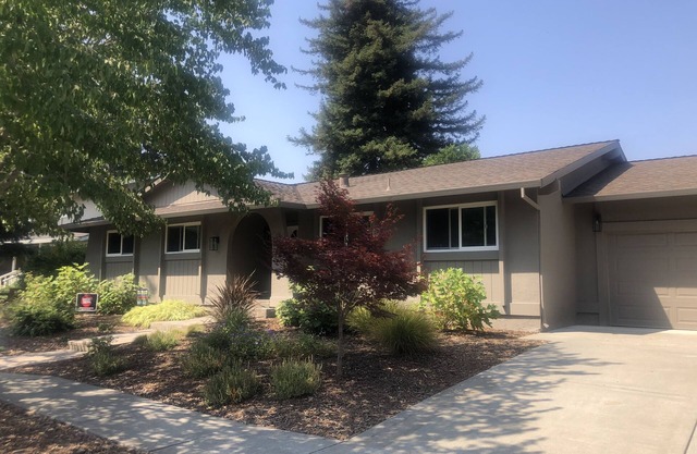 Art filled beauty! Total remodel in 2019, pet friendly home, great neighborhood!