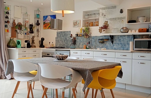 Artist's house in Cabriès