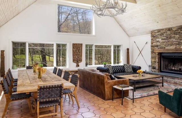 Ashton Hills Estate - Main 6B/3Ba Mountain Oasis