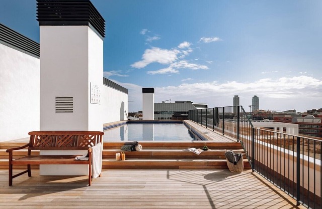 Asrir - 2 bedroom, terrace and pool in Poblenou