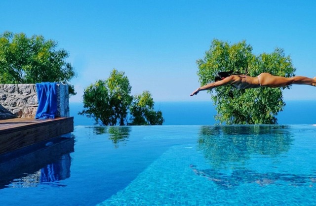 Asterope Luxury Retreat Villa by Pleiades