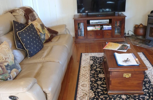 ASTLEY COTTAGE SPA & KING BED WITH FREE WIFI & Netflix