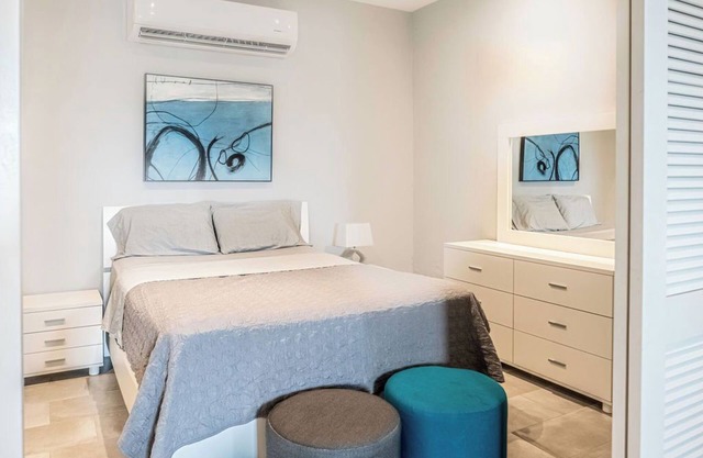 At The Center of it All, Casa Terra Porto #1