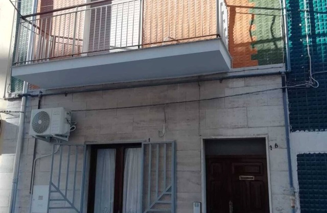 AT YOUR HOME-detached house on two floors in the center of Canosa di Puglia