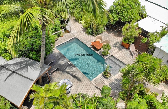 Atemoya lodges. Swimming pool, beach 400 m., Bamboo (2/4p), A/C, pool, beautiful garden, beach 400 m