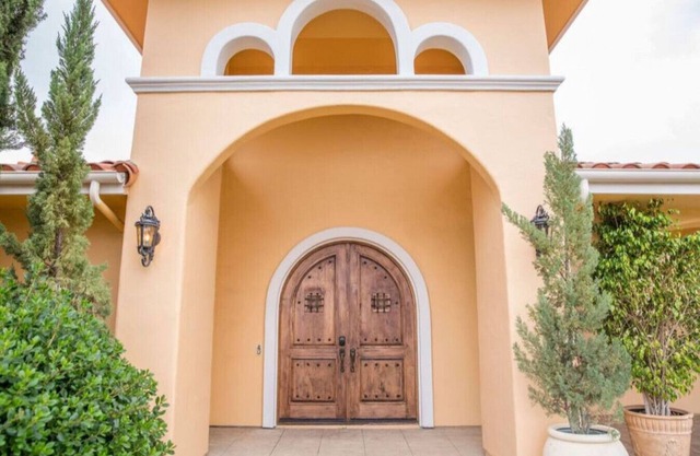 Aterno Vineyard, Main House