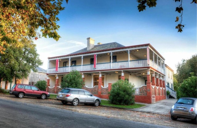 Athelstane Hotel